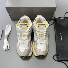 Balenciaga Sneakers